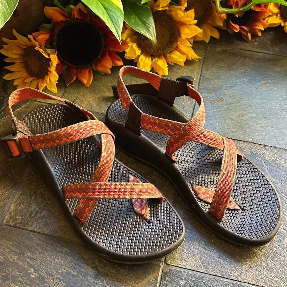 Chaco Women’s Z2 Yampa Aztec Print Hiking Sport Sandal